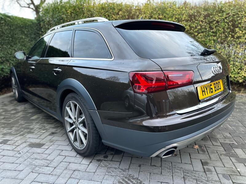 View AUDI A6 ALLROAD 3.0 TDI V6 Sport 