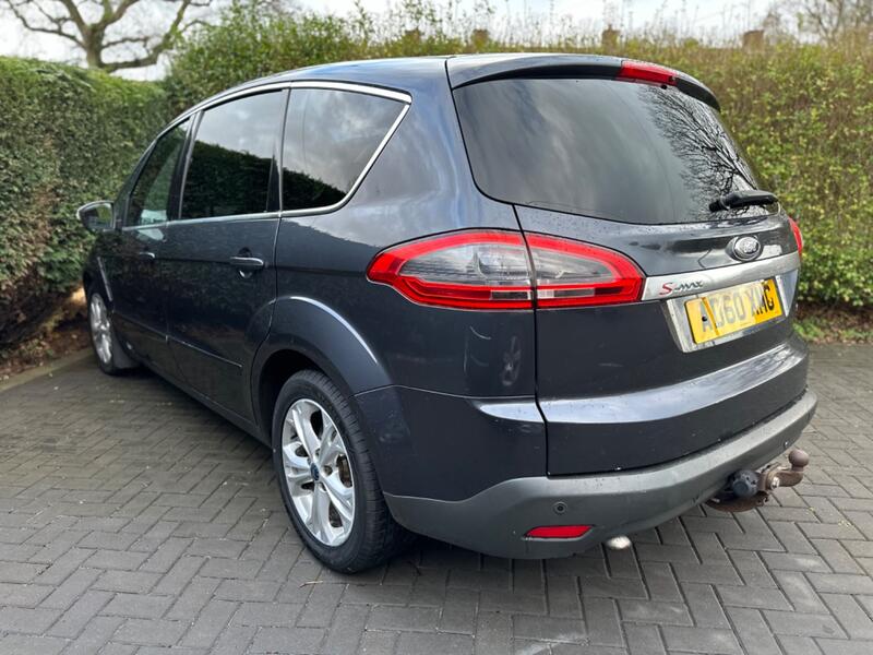 View FORD S-MAX 2.0 TDCi Titanium 