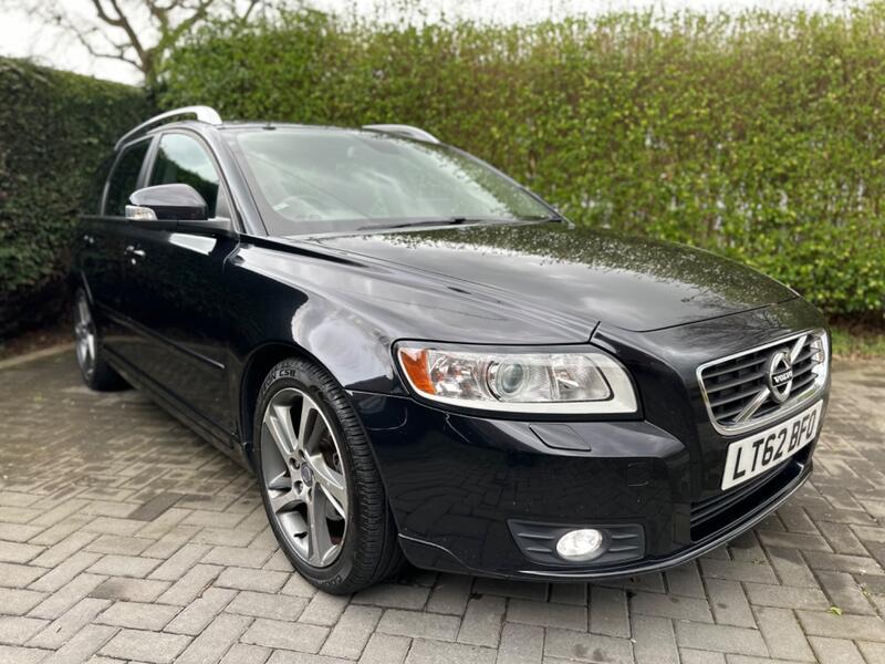 View VOLVO V50 1.6 D DRIVe SE Lux Nav Edition 