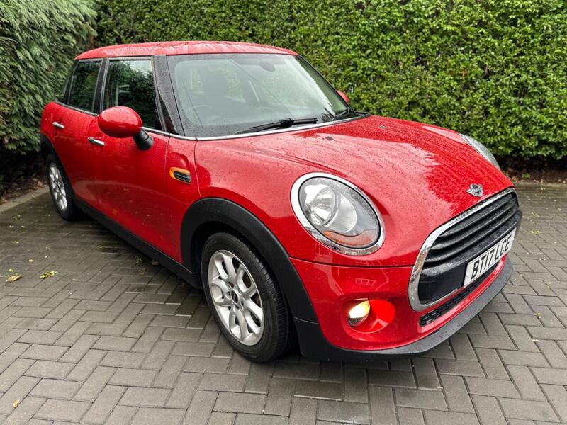 View MINI HATCH 1.5 5-Door Hatch Cooper