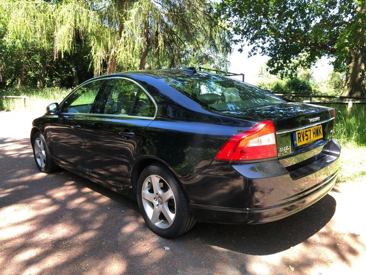 VOLVO S80