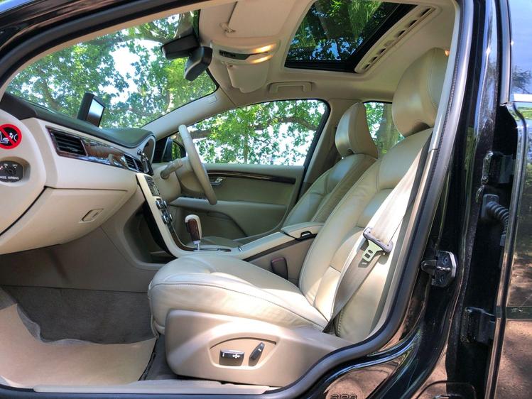 VOLVO S80
