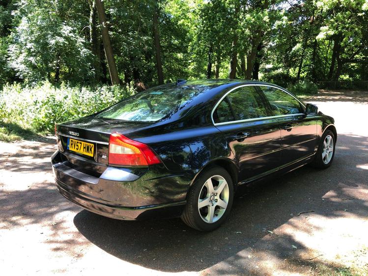 VOLVO S80