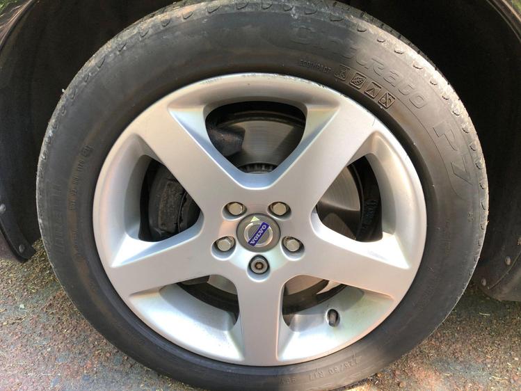 VOLVO S80