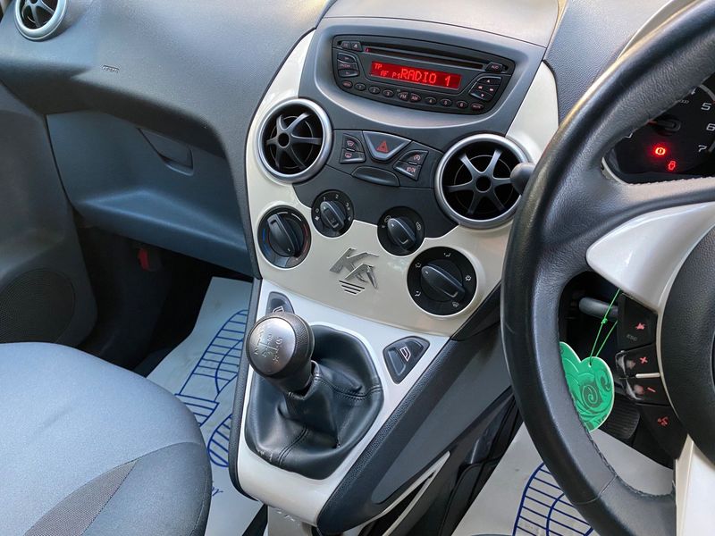 FORD KA
