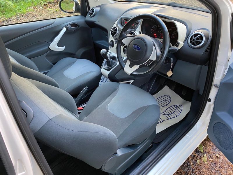 FORD KA